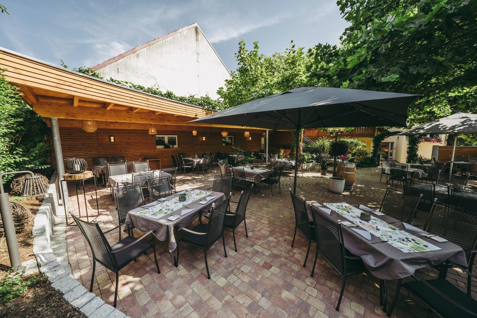 Pflugwirts Hotel Und Gasthaus Oberkirch  Exterior photo