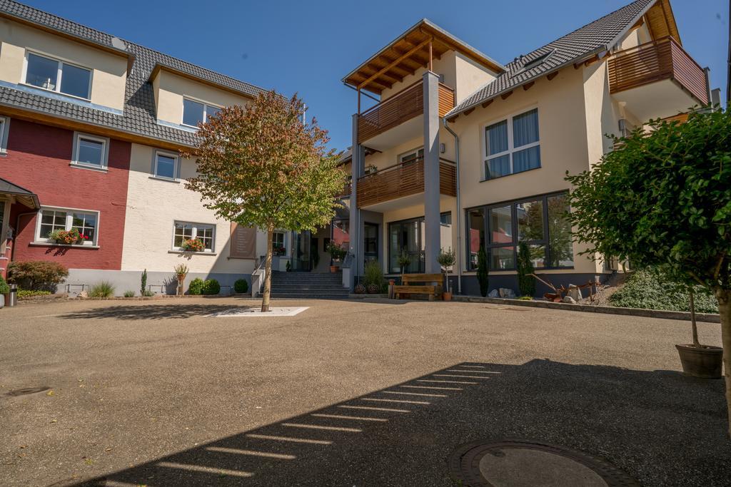 Pflugwirts Hotel Und Gasthaus Oberkirch  Exterior photo